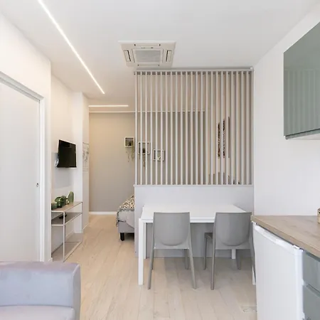 Smart 10 Minutes Duomo By Metro *