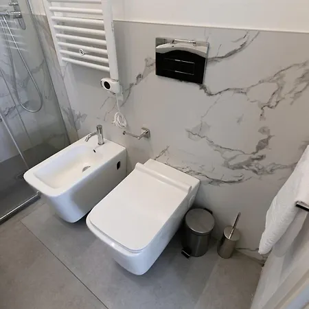 Smart 10 Minutes Duomo By Metro *